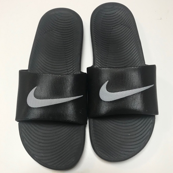 Nike Shoes - FINAL PRICE $7 Nike NWOT Black flip flops